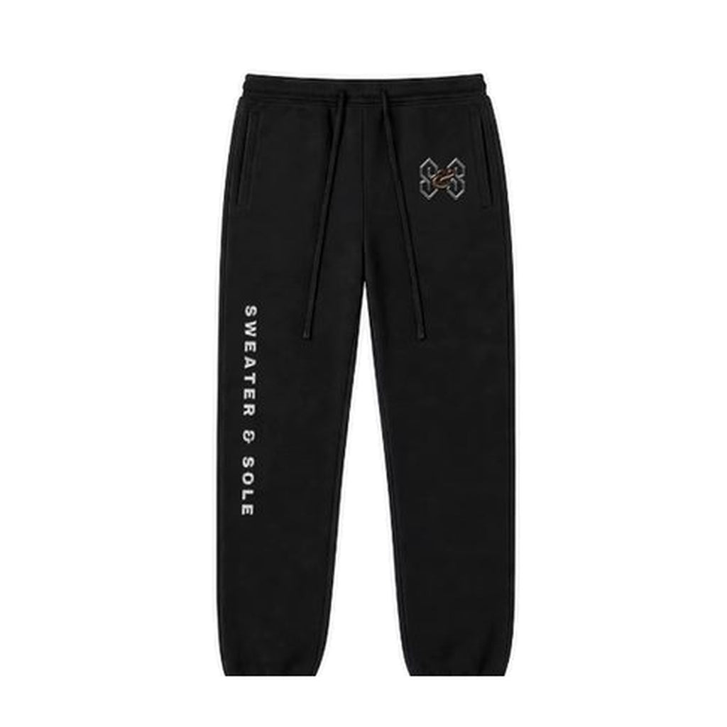 02 Forged sweatpants in Black, front