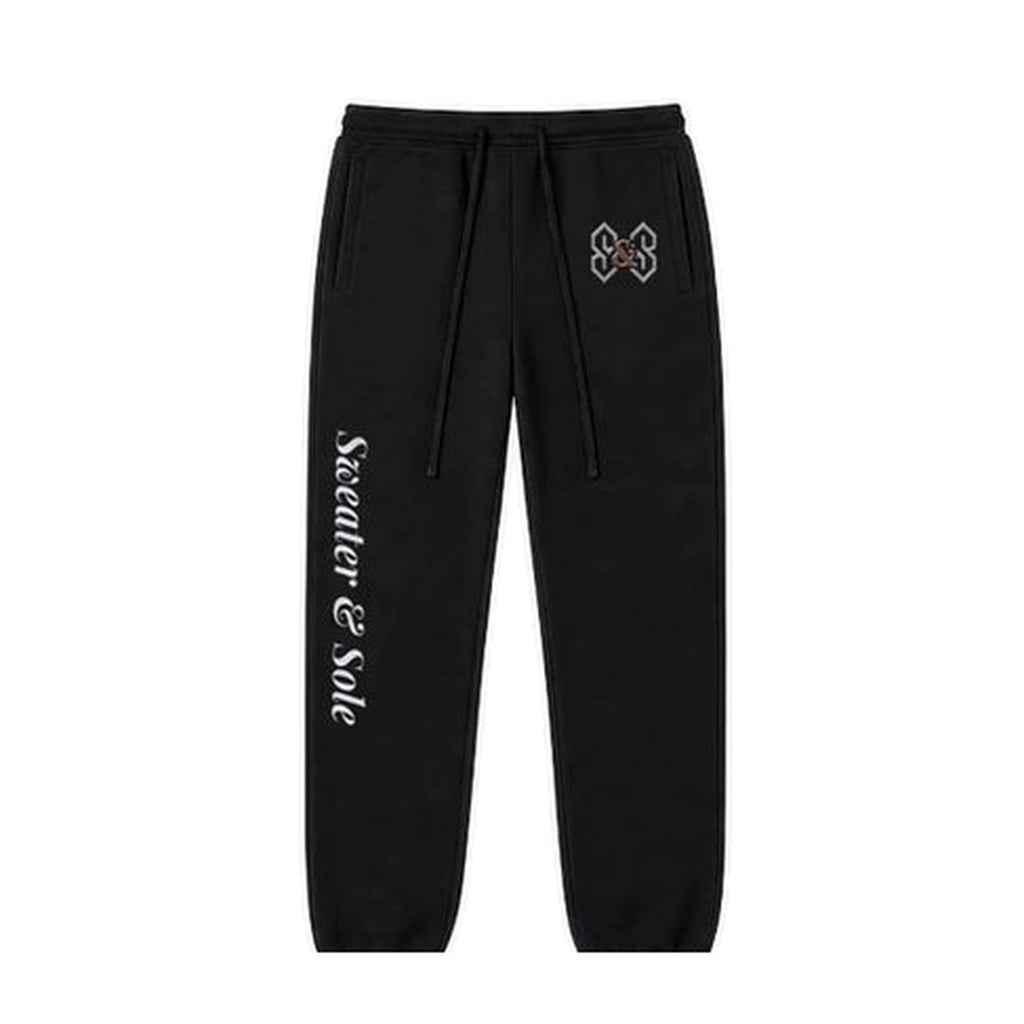 L06 Gothic Crystal sweatpants in Black, front